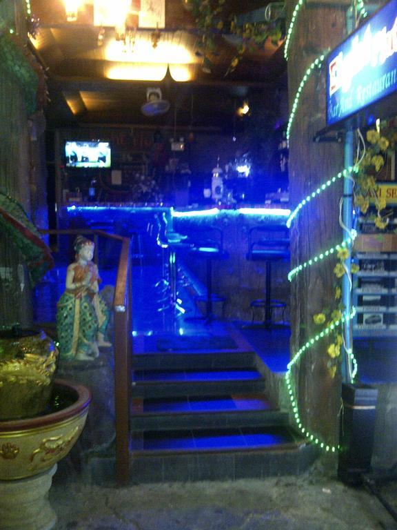 Eight Plus Hotel Бангкок Экстерьер фото
